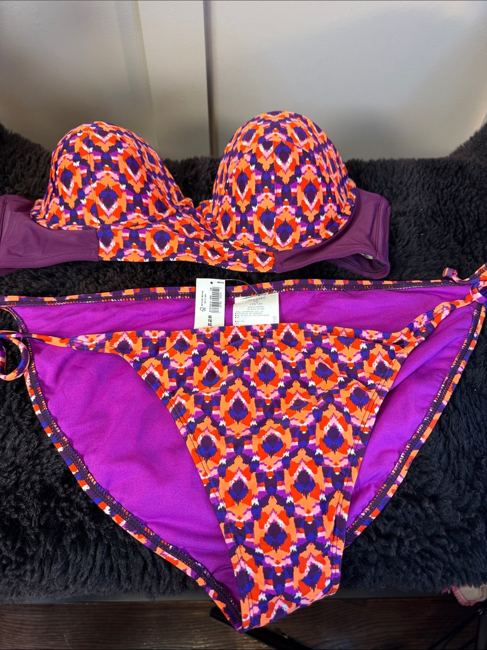 Brand new Old Navy Purple and Orange Geometric Bikini Set L